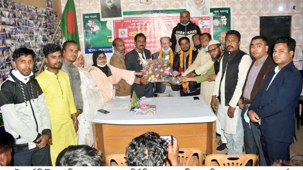 ফটো জার্নালিস্ট এসোসিয়েশনের কোষাধ্যক্ষ নির্বাচিত হওয়ায় শাহীনকে মুক্তিযোদ্ধা যুব কমান্ডের সংবর্ধনা - Natun Sylhet