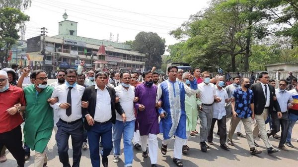 `রাজপথেই মৌলবাদীদের বিষদাঁত ভেঙ্গে দেওয়া হবে’ - Natun Sylhet