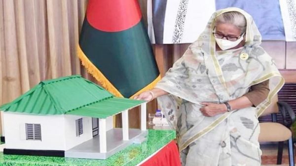 বিশ্বে নজিরবিহীন, একসঙ্গে ঘর পেল ৫৩ হাজার অসহায় পরিবার - Natun Sylhet