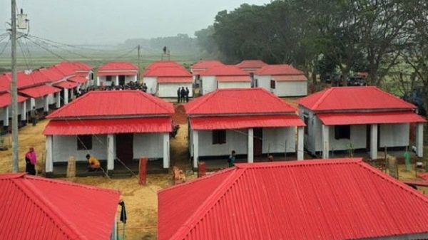 সিলেটের ৬ সহস্রাধিক পরিবার পাচ্ছে ভূমিসহ ঘর - Natun Sylhet