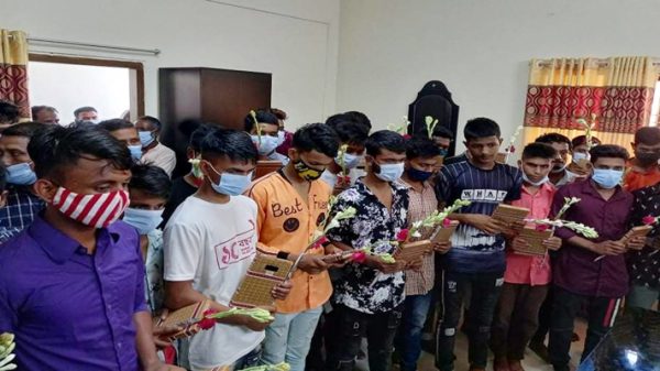 সংশোধনের জন্য ৫০টি মামলায় ৭০ কিশোরকে মুক্তি - Natun Sylhet