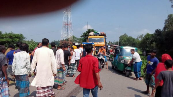 হবিগঞ্জে ট্রাক-মোটরসাইকেলের সংঘর্ষ, নিহত ১ - Natun Sylhet