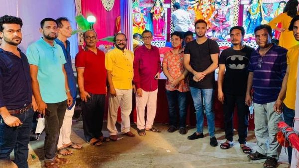 মির্জা সাদামের পূজামন্ডপ পরিদর্শন ও মাস্ক বিতরণ - Natun Sylhet