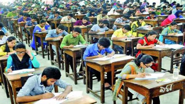 সিলেটে গুচ্ছ ভর্তি পরীক্ষা দিলেন ৮ হাজার শিক্ষার্থী - Natun Sylhet
