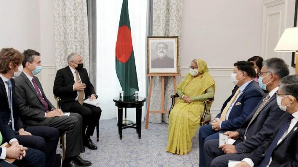 ফরাসি উদ্যোক্তাদের বাংলাদেশে বিনিয়োগের আহ্বান - Natun Sylhet