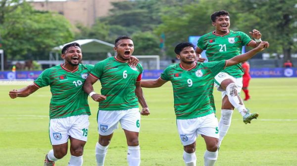 মালদ্বীপকে ১-২ গোলে হারিয়ে জয় পেল বাংলাদেশ - Natun Sylhet