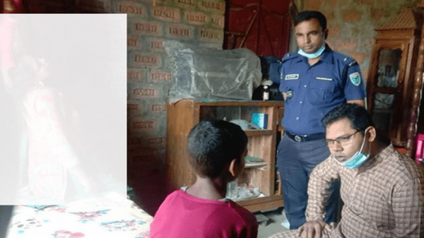 বাবা-মায়ের ঝুলন্ত লাশের পাশে শিশুকে জিজ্ঞাসাবাদ - Natun Sylhet