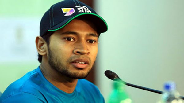 মুশফিককে কারণ দর্শানোর নোটিশ বিসিবির - Natun Sylhet