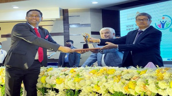 দেশের দ্বিতীয় সর্বোচ্চ করদাতা নির্বাচিত জামিল ইকবাল কোম্পানি - Natun Sylhet