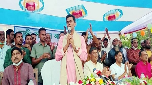 খেলাধুলার আয়োজন এলাকার ভ্রাতত্বের বন্ধন সৃষ্টি করে : এসপি ফরিদ - Natun Sylhet