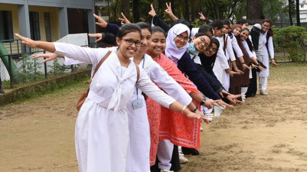 এসএসসি ফলাফল: সিলেট বোর্ডে সবসূচকে এগিয়ে মেয়েরা - Natun Sylhet