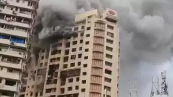 ভারতের মুম্বাইয়ে বহুতল ভবনে অগ্নিকাণ্ড, নিহত ৭ - Natun Sylhet
