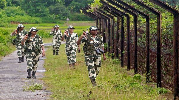 কমলগঞ্জে সীমান্তে ৫ বাংলাদেশিকে বেধড়ক পিটিয়েছে বিএসএফ - Natun Sylhet