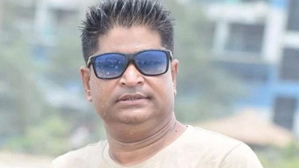 প্রিজাইডিং অফিসারের নাক ফাটিয়ে পালালেন নৌকার প্রার্থী! - Natun Sylhet
