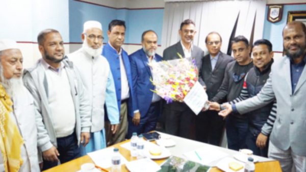 সিলেট চেম্বার নেবৃবৃন্দের সঙ্গে  দরগাহ  ব্যবসায়ী সমিতির সৌজন্য সাক্ষাৎ - Natun Sylhet