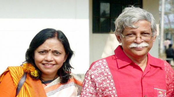 ড. জাফর ইকবাল দম্পতিকে এ্যামিরেটস প্রফেসর চান শিক্ষার্থীরা - Natun Sylhet