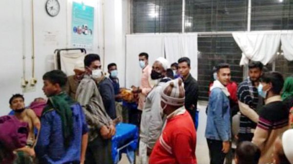 সুনামগঞ্জে দু'পক্ষের রক্তক্ষয়ী সংঘর্ষ, আহত ১৫ - Natun Sylhet