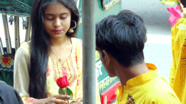 মন রাঙালো না রঙিন ফুল! - Natun Sylhet