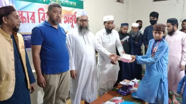 আদর্শ নূরানী কিন্ডারগার্টেন মাদ্রাসার ক্রীড়া প্রতিযোগিতার পুরস্কার বিতরণী অনুষ্ঠান সম্পন্ন - Natun Sylhet