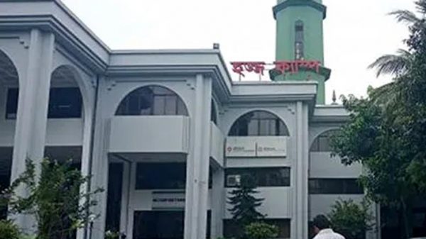 লিবিয়ার জেল থেকে দেশে ফিরলেন ২৭০ বাংলাদেশি - Natun Sylhet