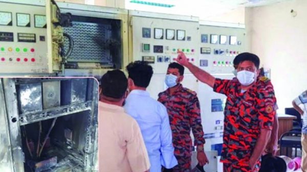 কুলাউড়ায় বিদ্যুৎ নিয়ন্ত্রণ কক্ষে অগ্নিকাণ্ড, তিন উপজেলায় সরবরাহ বন্ধ - Natun Sylhet