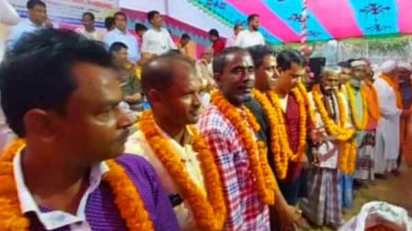 সিলেটে বিএনপি ছেড়ে আ’লীগে ২শতাধিক নেতাকর্মী - Natun Sylhet