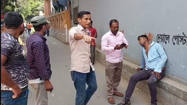 শ্রীমঙ্গলে দুর্বৃত্তদের ছুরিকাঘাতে যুবক গুরুতর আহত - Natun Sylhet