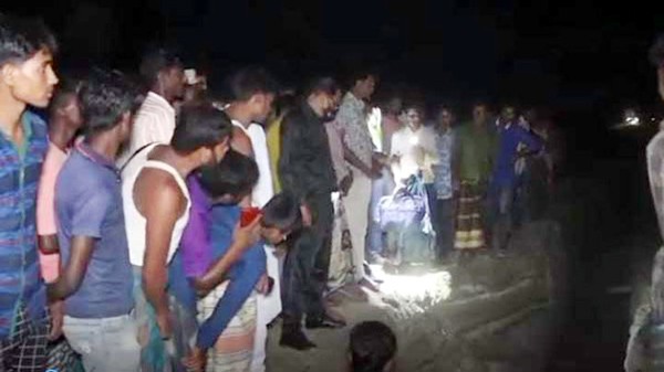 মৌলভীবাজারে মাটিচাপায় ৩ শিশুর মর্মান্তিক মৃত্যু - Natun Sylhet
