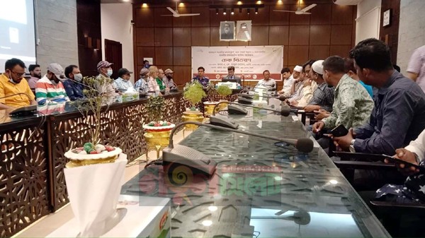 প্রধানমন্ত্রীর তহবিল থেকে সহায়তা পেলো সিলেটের সাংবাদিকরা - Natun Sylhet