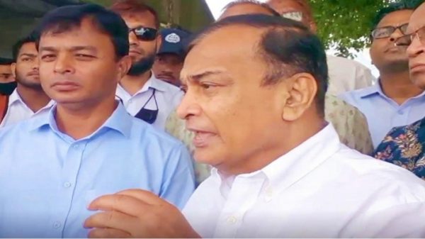 সাংবাদিকরা জনগনকে আতঙ্কিত করছেন: প্রতিমন্ত্রী ফারুক - Natun Sylhet