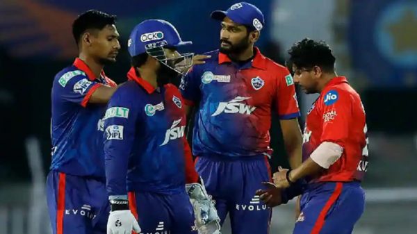 বেঙ্গালুরুর বিপক্ষে মাঠে নামছে মুস্তাফিজ ক্যাপিটালস - Natun Sylhet