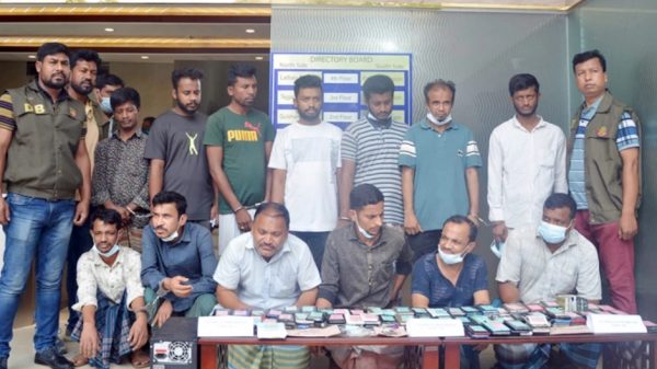 আইফোন চুরির পর লক খুলতে আইটি এক্সপার্ট ভাড়া! - Natun Sylhet