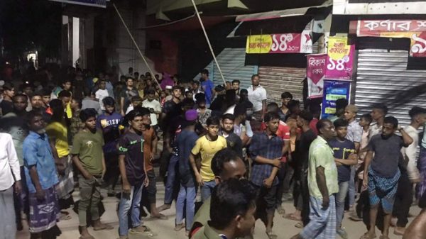 মাছিমপুর-ছড়ারপারবাসীর সংঘর্ষে পুলিশের মামলায় আসামি ৫০০ - Natun Sylhet