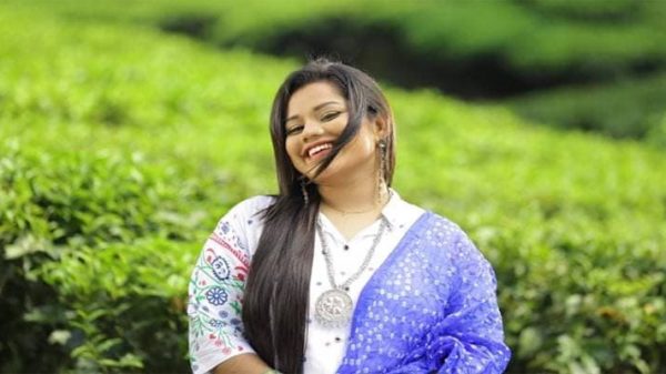 এবার ঈদে তশিবার নতুন গান 'সিলেটি ফুরি' - Natun Sylhet