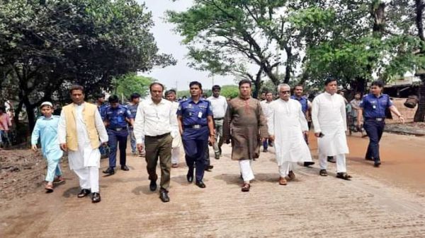 জৈন্তাপুরে ঘটনাস্থল পরিদর্শনে ডিসি-এসপি, আ.লীগ নেতৃবৃন্দ - Natun Sylhet