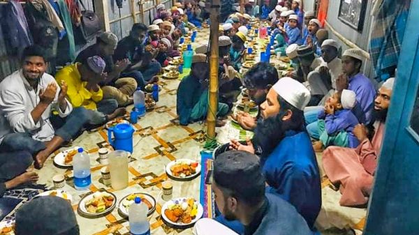 এতিমদের নিয়ে স্টুডেন্টস অব সিলেট ডিভিশন'র  ইফতার - Natun Sylhet