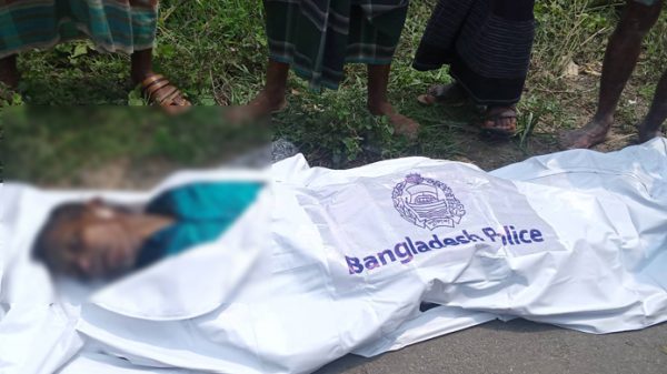 সিলেট-তামাবিল সড়কের পাশে পড়েছিল বৃদ্ধের মরদেহ - Natun Sylhet