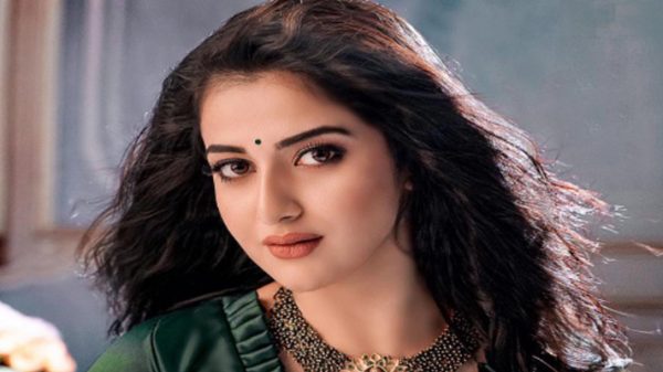জনপ্রিয় মডেল অভিনেত্রী সাহানার ঝুলন্ত মরদেহ উদ্ধার - Natun Sylhet