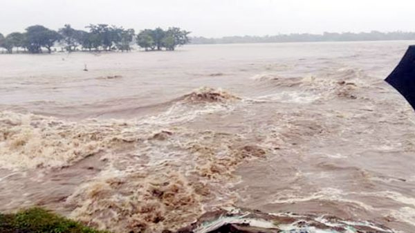 সুনামগঞ্জে নদীর পানি বিপৎসীমার ওপরে, নিম্নাঞ্চল প্লাবিত - Natun Sylhet