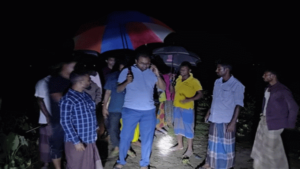 কুশিয়ারার পানি বাড়ছে, নবীগঞ্জে রাত জেগে বাঁধ পাহারা - Natun Sylhet