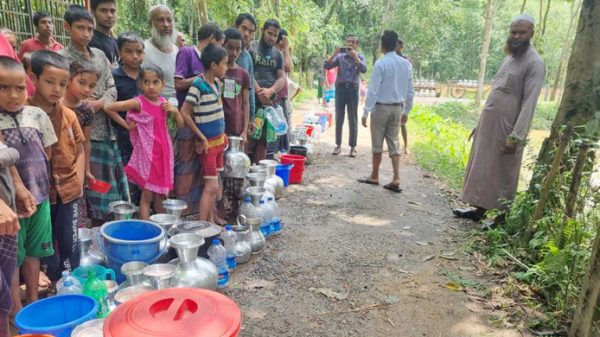 সিলেটে বন্যার পানি কমলেও স্বাস্থ্যঝুঁকিতে নগরবাসী - Natun Sylhet