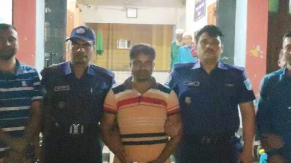 প্রবাসীকল্যাণ মন্ত্রীকে নিয়ে ফেসবুকে কটূক্তি, যুবক গ্রেফতার - Natun Sylhet