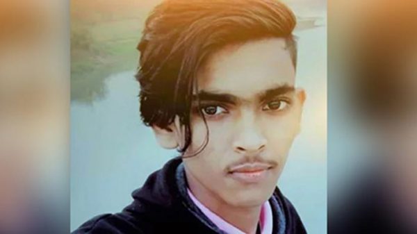 সীতাকুণ্ডের অগ্নিকাণ্ড লাইভ করা নয়নের বাড়িতে শোকের ছায়া - Natun Sylhet