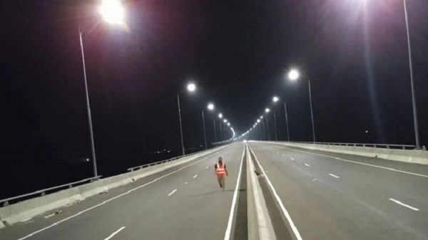 জ্বললো স্বপ্নের পদ্মা সেতুর সব বাতি - Natun Sylhet