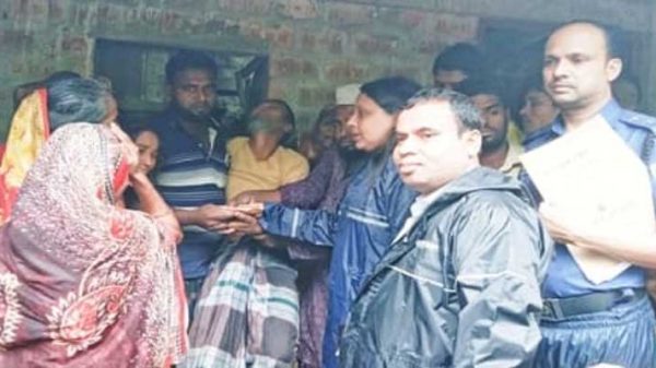 দোয়ারাবাজারে স্কুলে যাওয়ার পথে নৌকা ডুবে ২ শিক্ষার্থীর মৃত্যু - Natun Sylhet