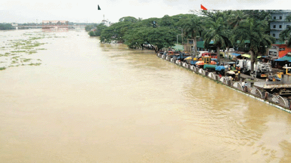 সুরমা নদীর পানি বিপৎসীমার ওপর, বন্যার আশঙ্কা - Natun Sylhet
