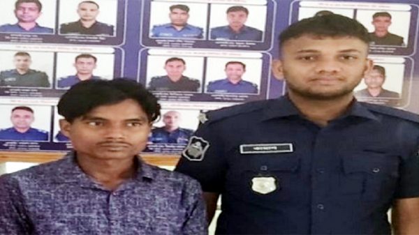 ফেসবুকে প্রধানমন্ত্রীকে নিয়ে কটুক্তি, মৌলভীবাজারে যুবক গ্রেপ্তার - Natun Sylhet