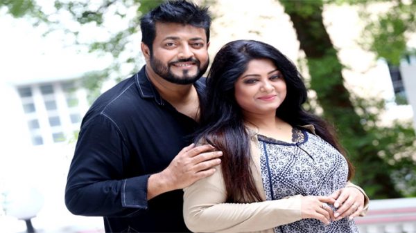 মৌসুমীর সঙ্গে ২৭ বছরের সংসার ভাঙার চেষ্টা চলছে: সানী - Natun Sylhet
