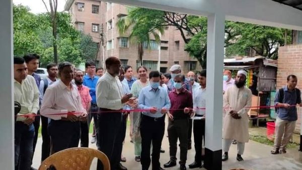 শাবি শিক্ষার্থীদের জন্য কেন্দ্রীয় ক্যাফেটেরিয়ার বর্ধিতাংশের উদ্বোধন - Natun Sylhet