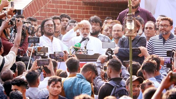 সরকারের দুর্নীতির মাশুল দিচ্ছে সাধারণ জনগণ-ড. মঈন খান - Natun Sylhet